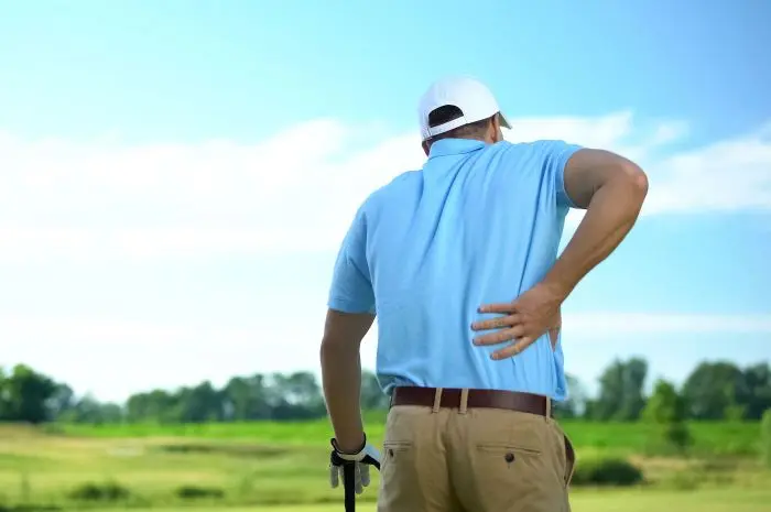 Tips for Playing Golf so You Don't Get Injured Easily